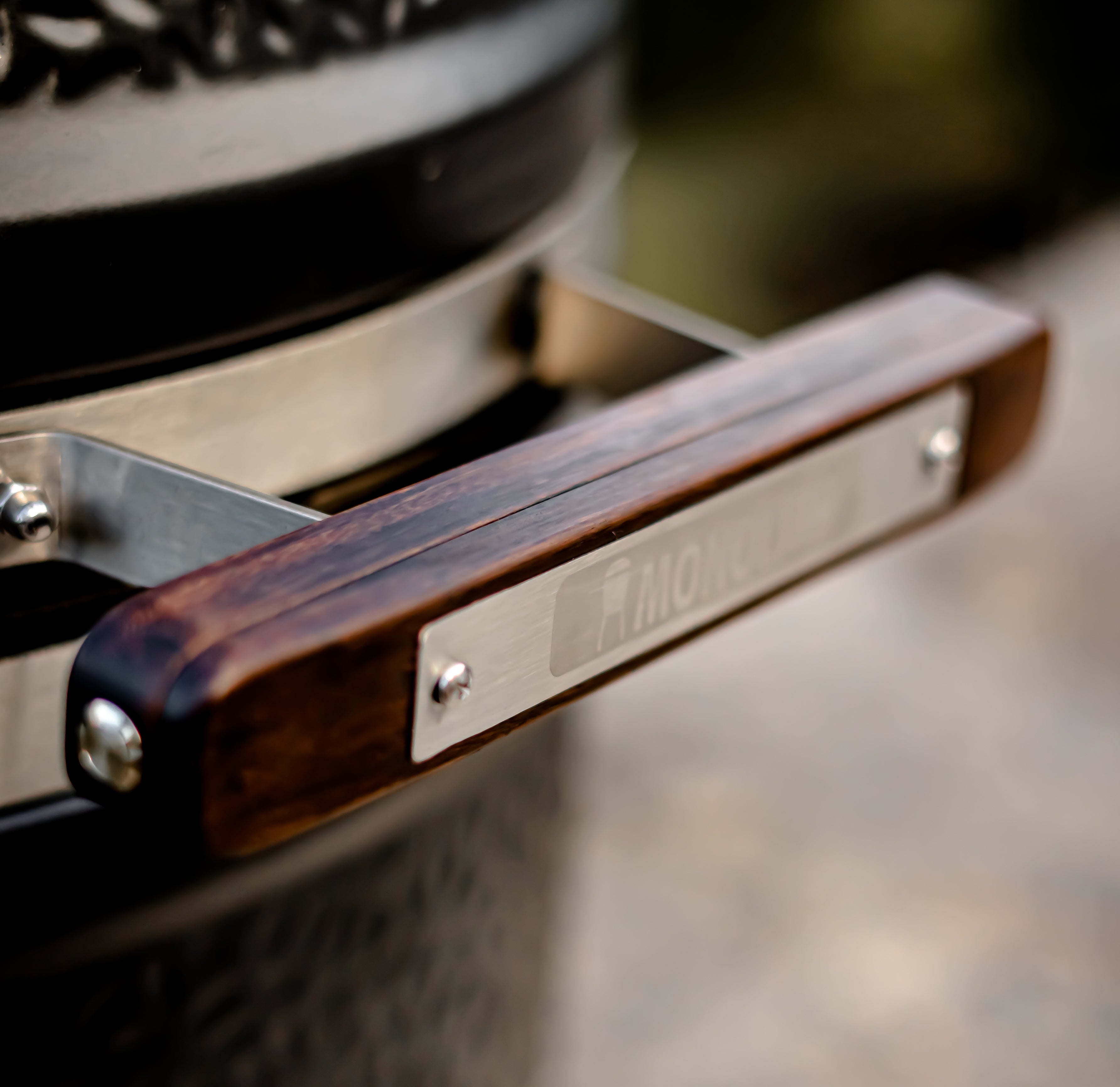 Monolith Avantgarde Le Chef Kamado Grill With Cart - Image 5